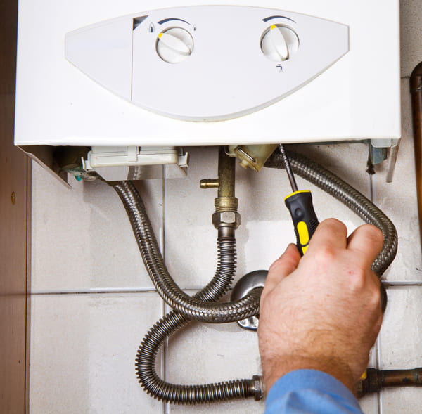 La eficiencia en el consumo de gas en una caldera es esencial para ahorrar energía y reducir costos. Descubramos cómo calcular, reducir y optimizar el uso del gas en sistemas de calefacción.