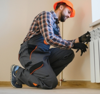 Purgar unradiador correctamente es esencial para garantizar un funcionamiento eficiente del sistema de calefacción.